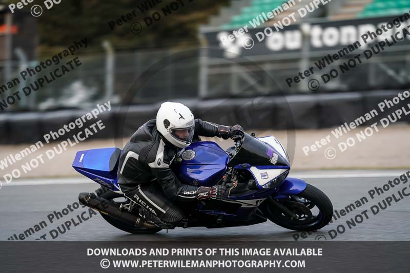 anglesey;brands hatch;cadwell park;croft;donington park;enduro digital images;event digital images;eventdigitalimages;mallory;no limits;oulton park;peter wileman photography;racing digital images;silverstone;snetterton;trackday digital images;trackday photos;vmcc banbury run;welsh 2 day enduro